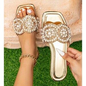 Women's Golden Rhinestone Slippers Sandals Comfortable and Soft Soles Size 11